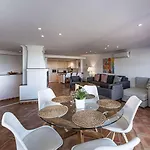 Apartamento Stella Maris Beachfront Apartment, Sea View *