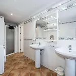 Apartamento Stella Maris Beachfront Apartment, Sea View Nerja