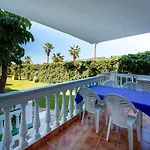 Apartamento Stella Maris Beachfront Apartment, Sea View