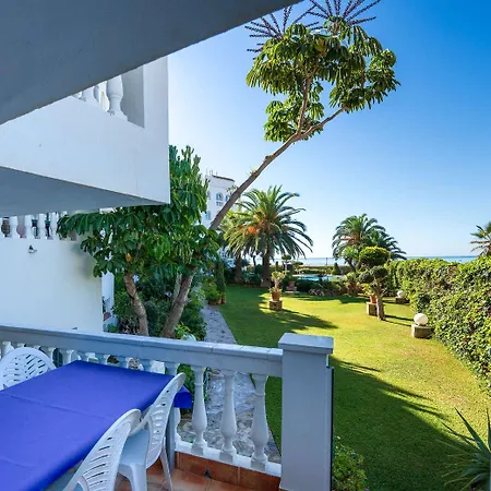 Lejlighed Stella Maris Beachfront Apartment, Sea View *
