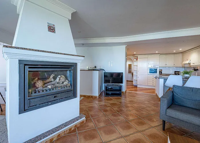 Stella Maris Beachfront Apartment, Sea View * Nerja