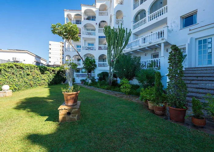 Stella Maris Beachfront Apartment, Sea View Lejlighed