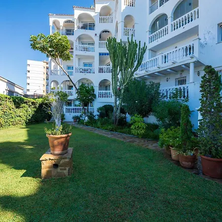 Stella Maris Beachfront Apartment, Sea View Lejlighed